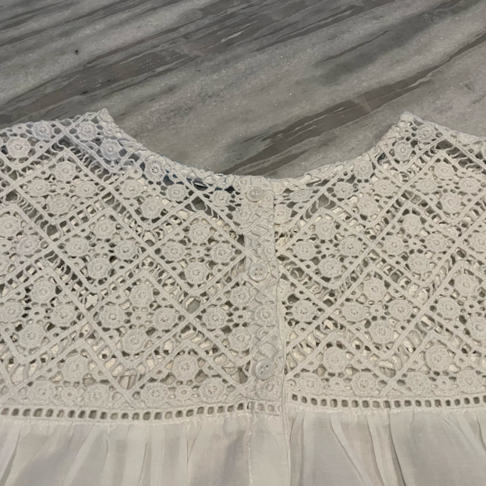 J. McLaughlin Off-White Lace Sleeveless Blouse - Picture 8 of 11